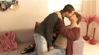 Boy dooing deepthroath and enjoying anal sex porn video